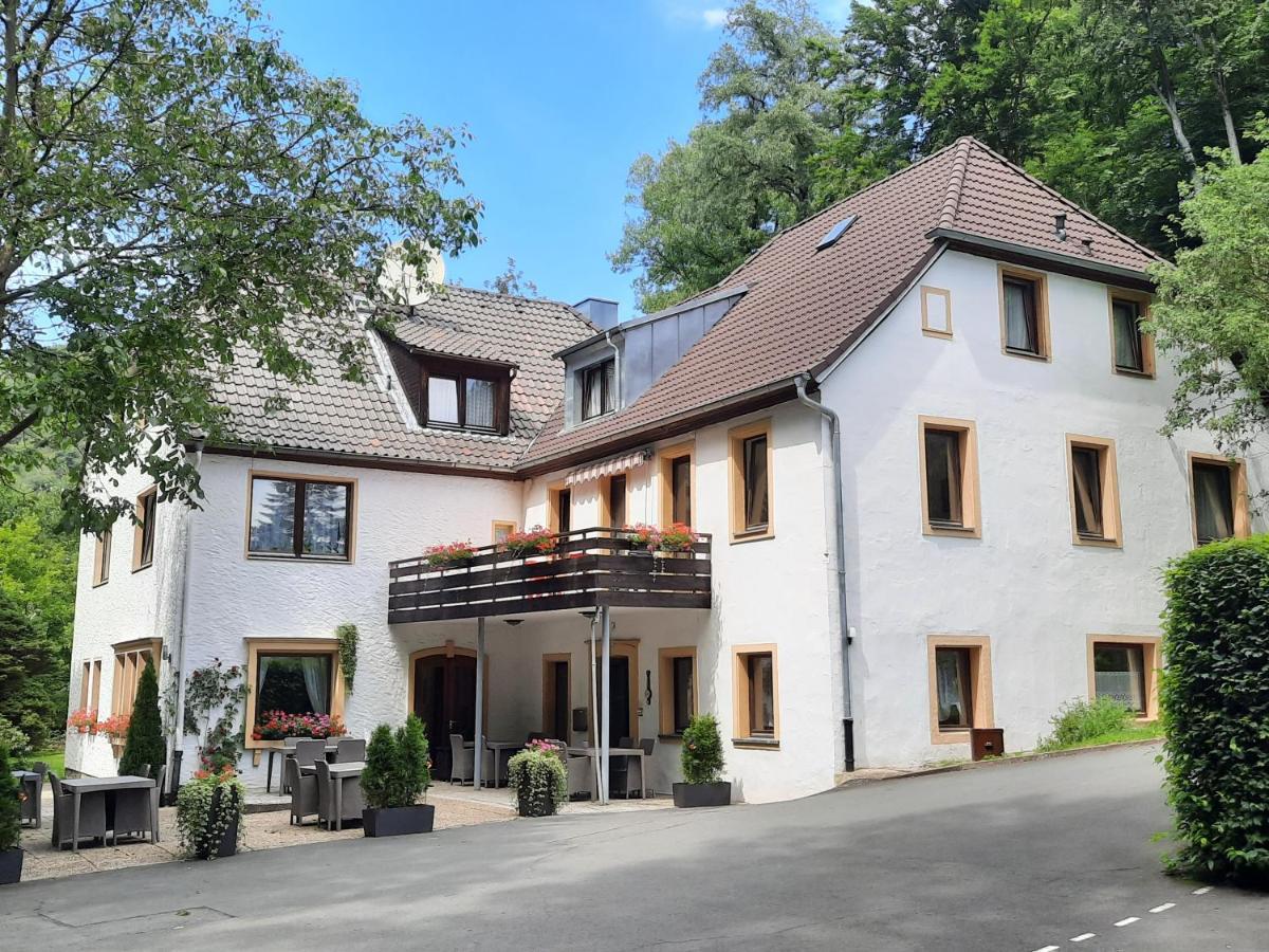 Hotel Pension Bluechersruh Bad Berneck im Fichtelgebirge Esterno foto