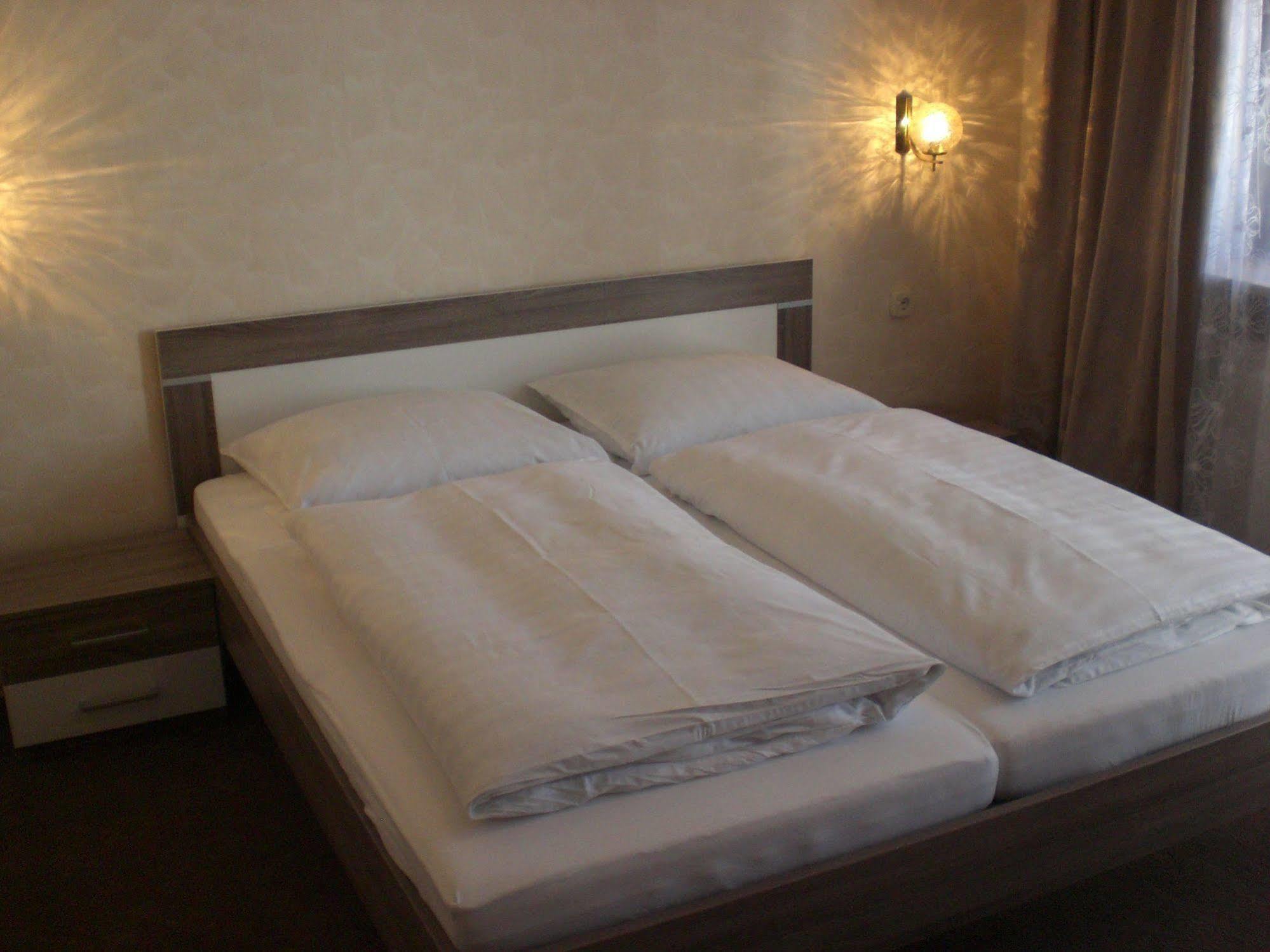 Hotel Pension Bluechersruh Bad Berneck im Fichtelgebirge Esterno foto
